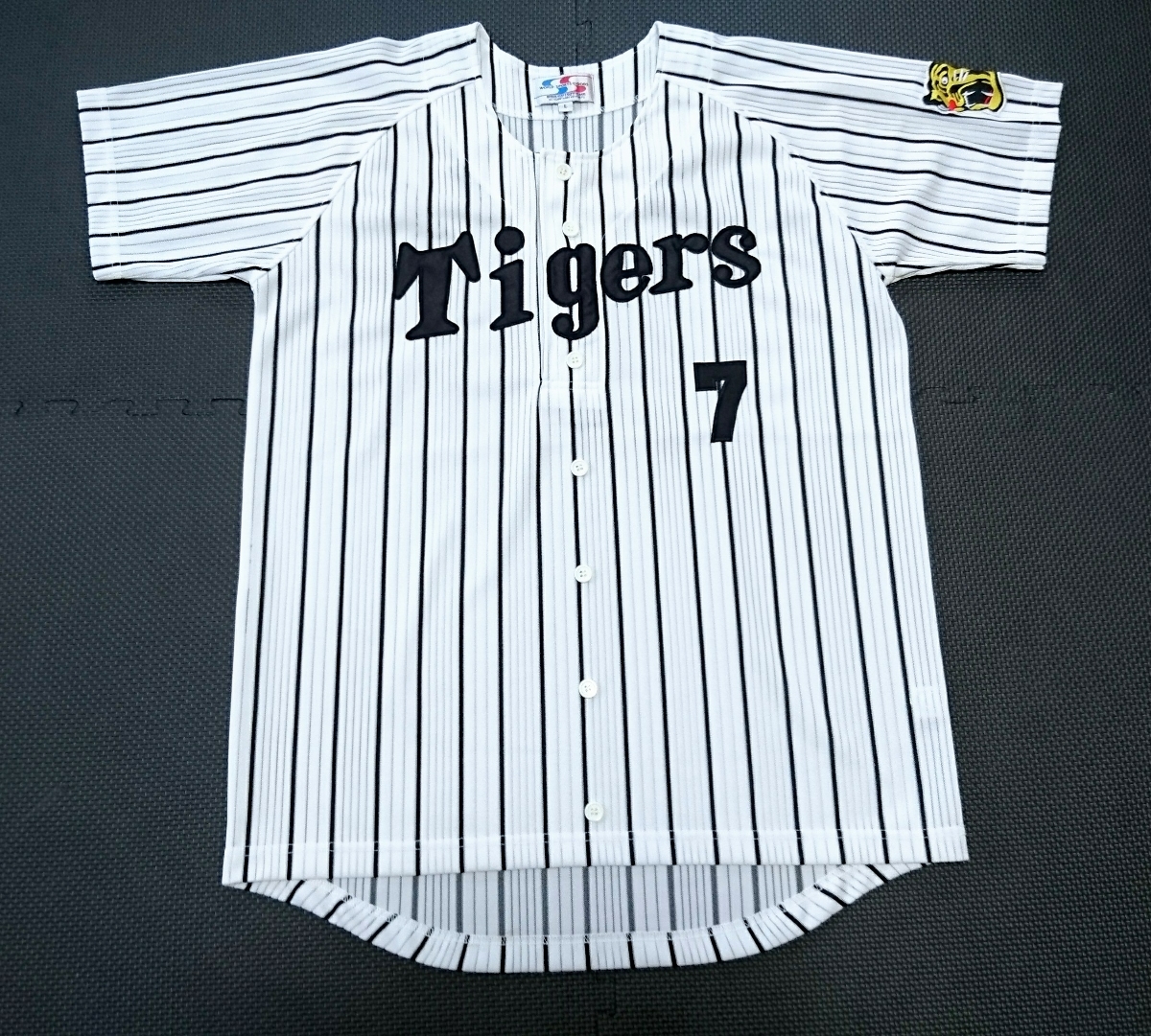 ヤフオク 美品 阪神タイガース 今岡誠 選手 背番号7 応援 ヤフオク 美品 阪神タイガース 今岡誠 選手 背番号7 応援