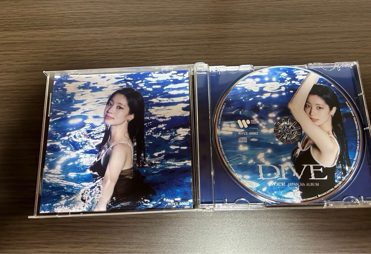 TWICE JAPAN 5th ALBUM「DIVE」メンバーソロジャケット ダヒョン TWICE JAPAN 5th ALBUM「DIVE」メンバーソロジャケット ダヒョン