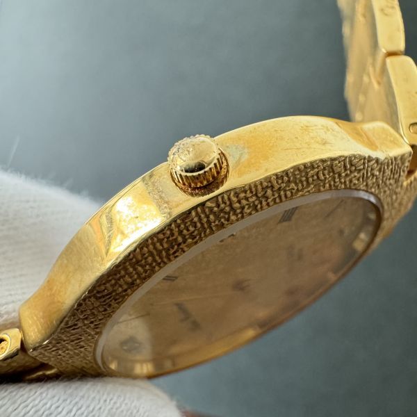 ◇ ハリー コリンヌ Hari Corinne GOLD DIAL 999.9 クォーツ ◇ ハリー コリンヌ Hari Corinne GOLD DIAL 999.9 クォーツ