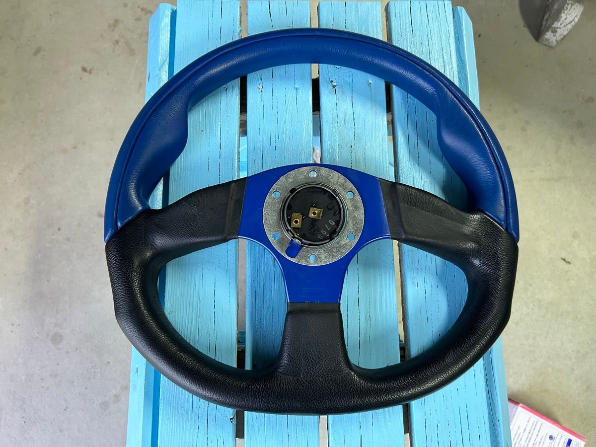 モモ コマンド2 ブルー 35Φ MOMO COMMAND2 BLUE 350mm|Yahoo モモ コマンド2 ブルー 35Φ MOMO COMMAND2 BLUE 350mm|Yahoo