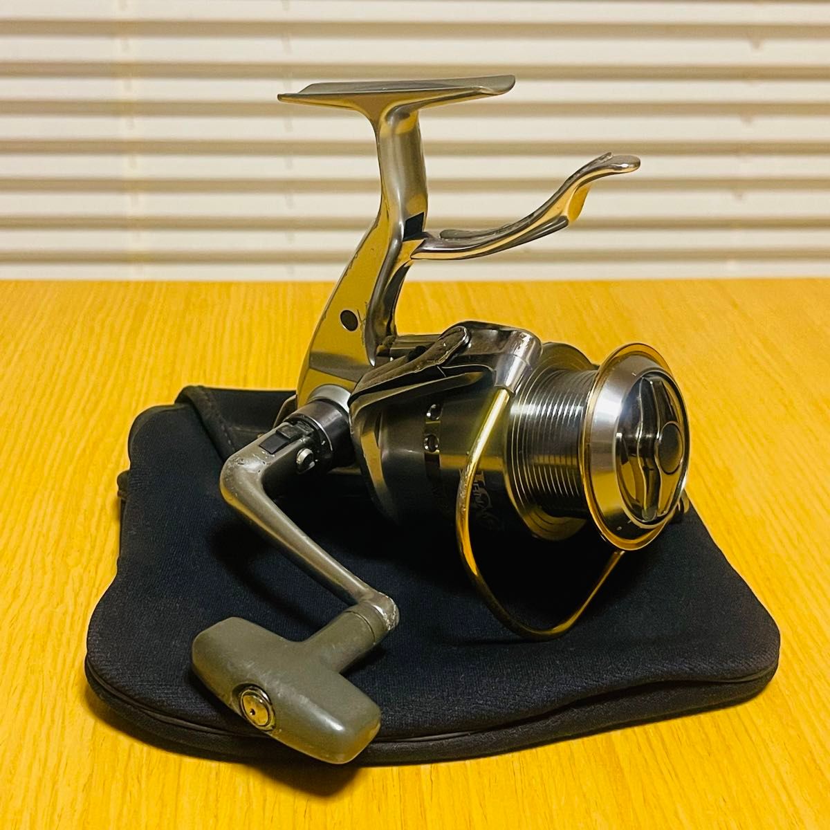 希少・廃盤品】Daiwa TOURNAMENT ISO Z2500LBD トーナメント 希少・廃盤品】Daiwa TOURNAMENT ISO Z2500LBD トーナメント