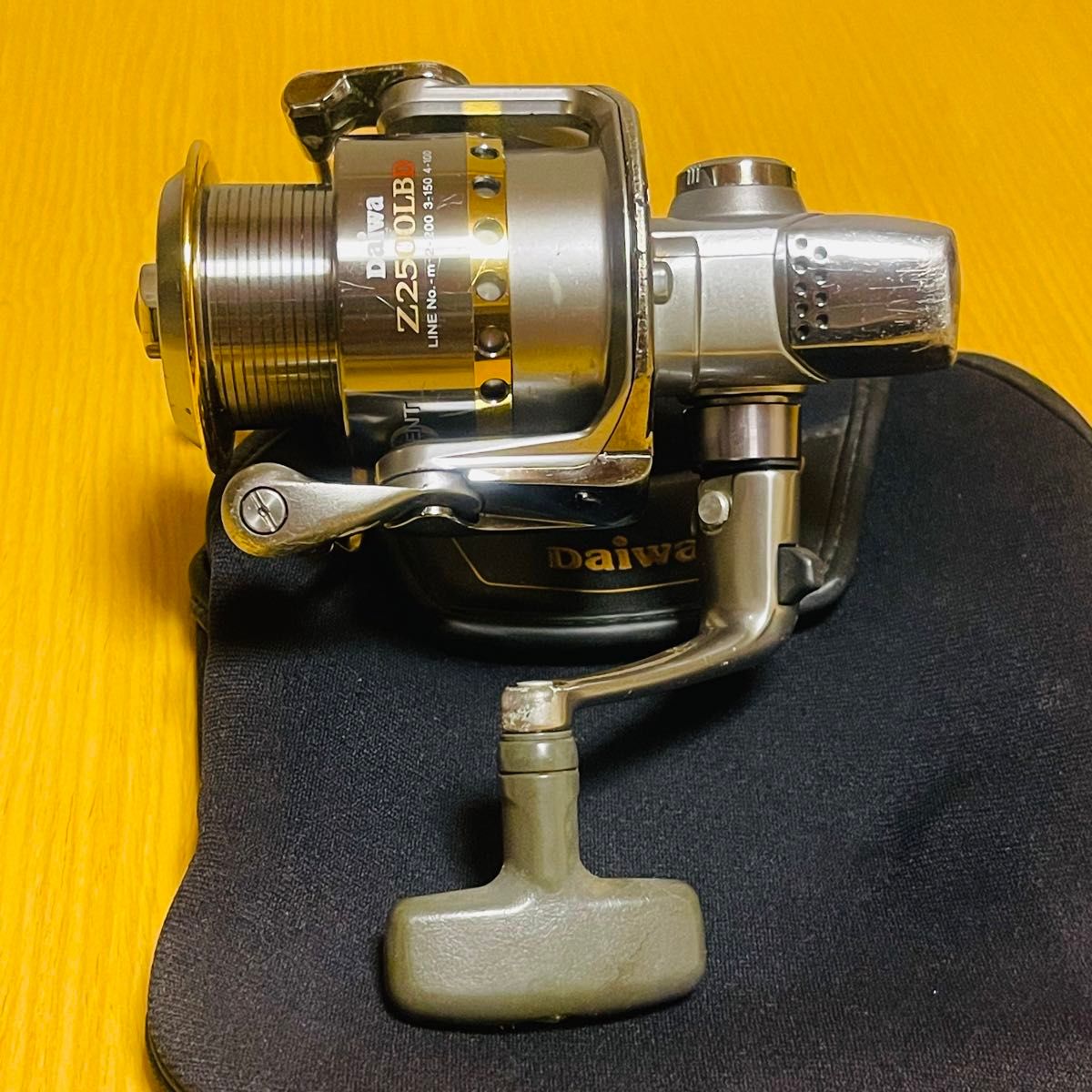 希少・廃盤品】Daiwa TOURNAMENT ISO Z2500LBD トーナメント 希少・廃盤品】Daiwa TOURNAMENT ISO Z2500LBD トーナメント