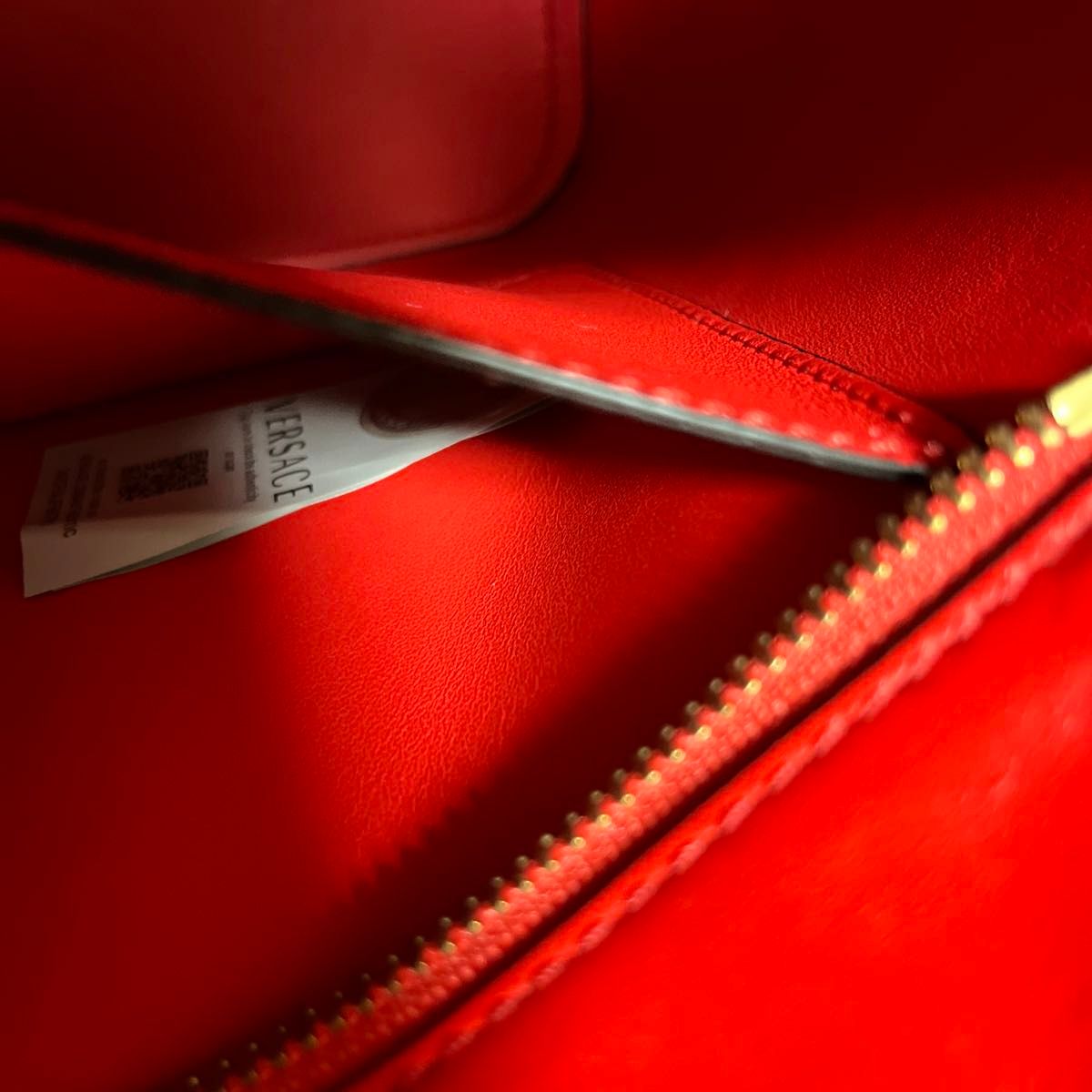 大幅値下げ VERSACE VIRTUS バケットバッグ レッド 美品|Yahoo 大幅値下げ VERSACE VIRTUS バケットバッグ レッド 美品|Yahoo
