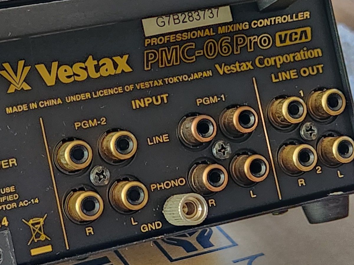 送料無料 Vestax PMC-06 pro vca 黒 純正アダプター付き|Yahoo 送料無料 Vestax PMC-06 pro vca 黒 純正アダプター付き|Yahoo