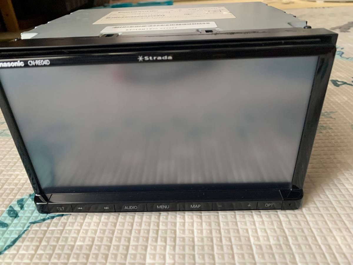 パナソニック ストラーダ CN-RE04D HDMI変換ケーブル付き パナソニック ストラーダ CN-RE04D HDMI変換ケーブル付き