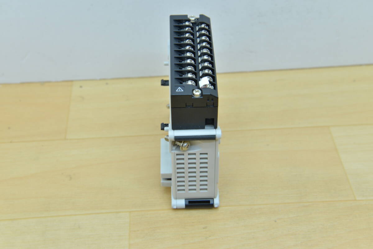 NR-TH08 キーエンス インボイス対応 国内 当日出荷可能 動作保証 NR-TH08 キーエンス インボイス対応 国内 当日出荷可能 動作保証