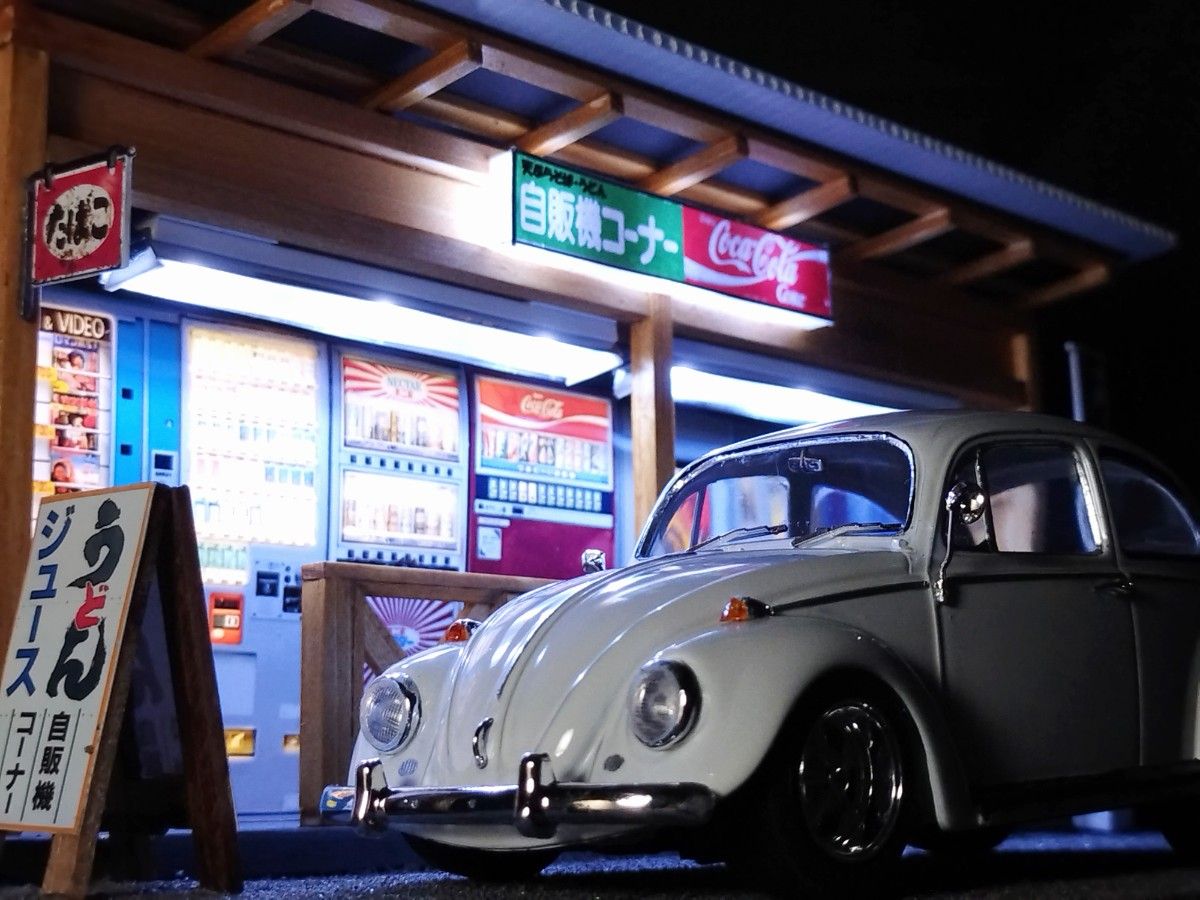 モデルカーディスプレイ用ジオラマ模型/レトロ自販機コーナー モデルカーディスプレイ用ジオラマ模型/レトロ自販機コーナー
