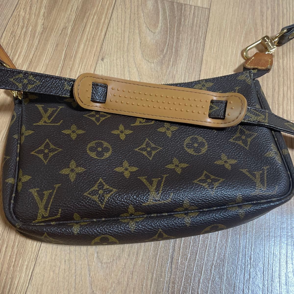 LOUIS VUITTON ルイヴィトン アクセソワール ショルダー LOUIS VUITTON ルイヴィトン アクセソワール ショルダー