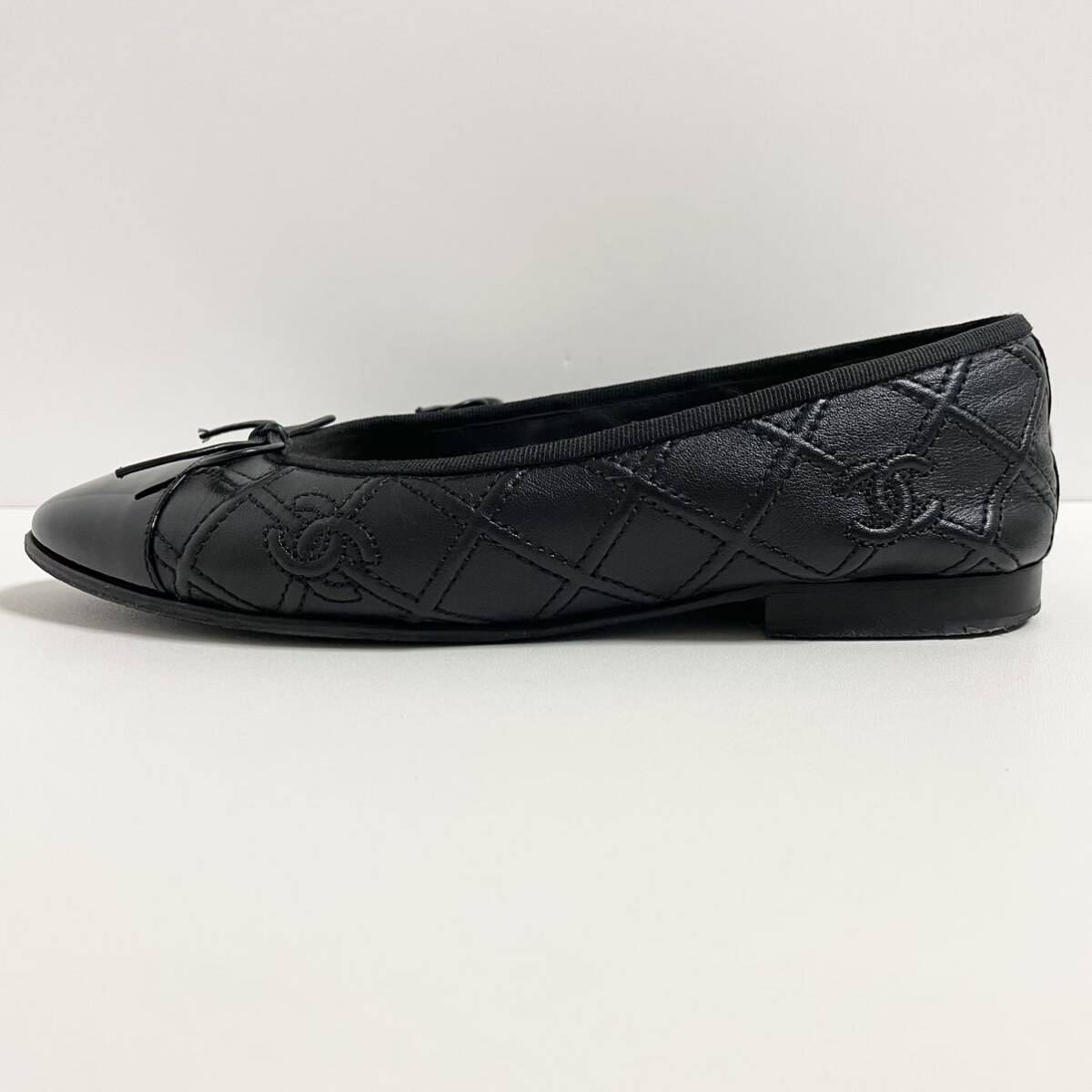 即決 CHANEL シャネル ココマーク キルティング レザー リボン 即決 CHANEL シャネル ココマーク キルティング レザー リボン