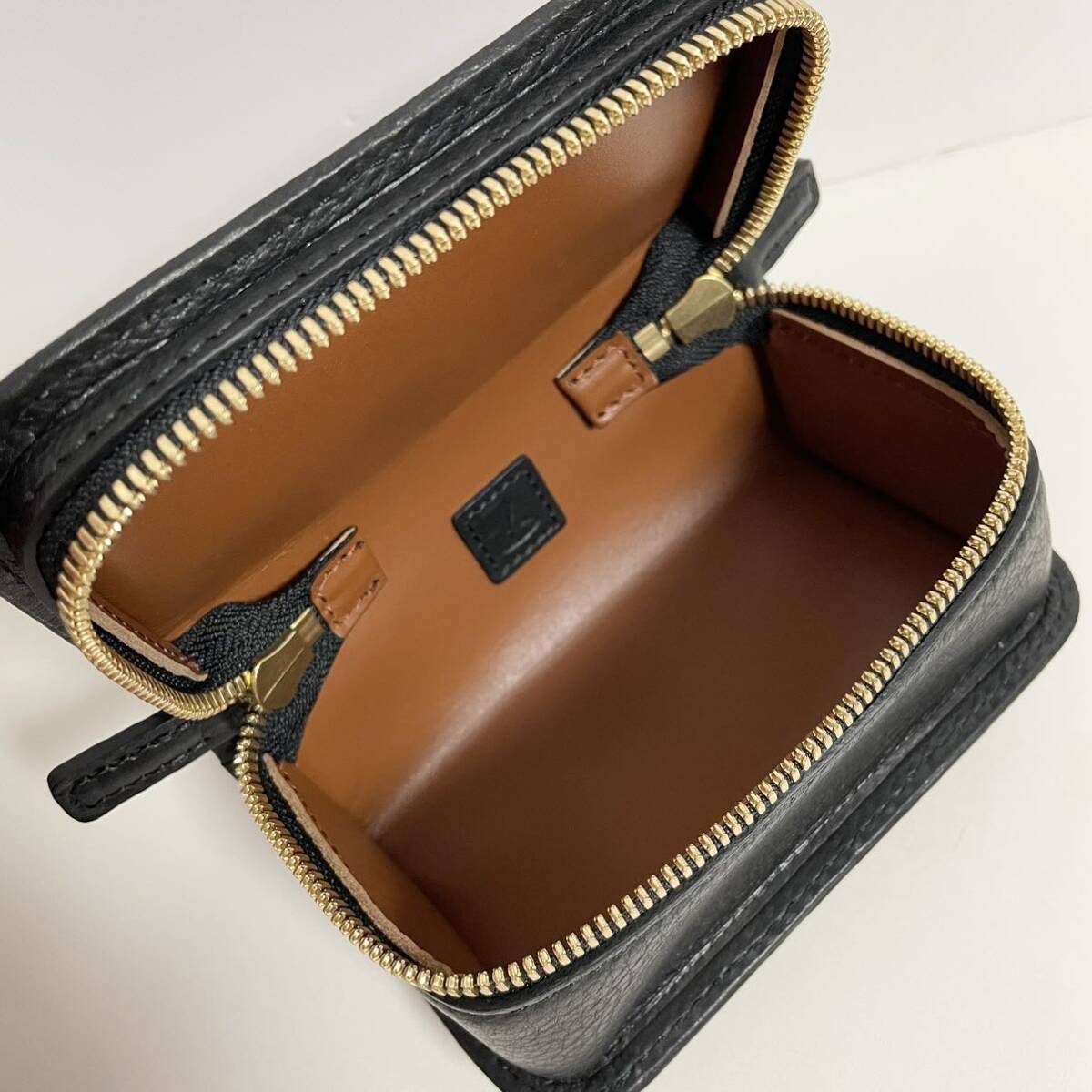 土屋鞄【希少】URBANO(ウルバーノ) シューケアレザーボックス 土屋鞄【希少】URBANO(ウルバーノ) シューケアレザーボックス