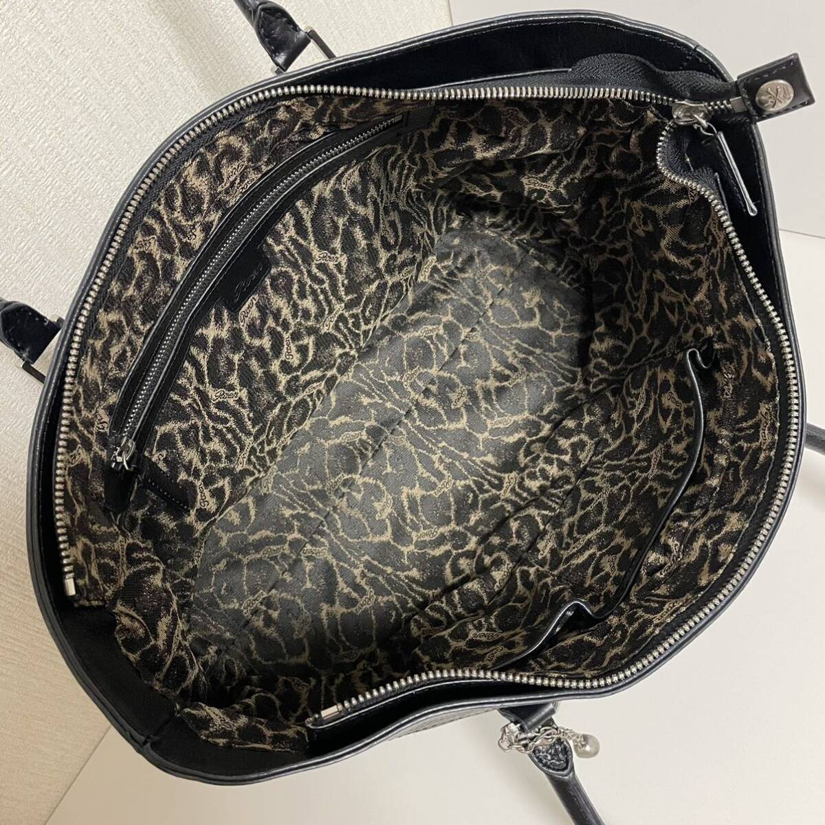 即決 Roen ロエン スカル レザー 大容量 トートバッグ 即決 Roen ロエン スカル レザー 大容量 トートバッグ