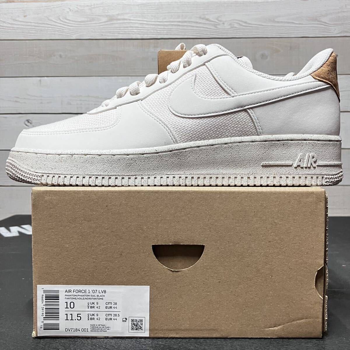 28cm NIKE AIR FORCE 1 '07 LV8 DV7184-001 ナイキ エア 28cm NIKE AIR FORCE 1 '07 LV8 DV7184-001 ナイキ エア