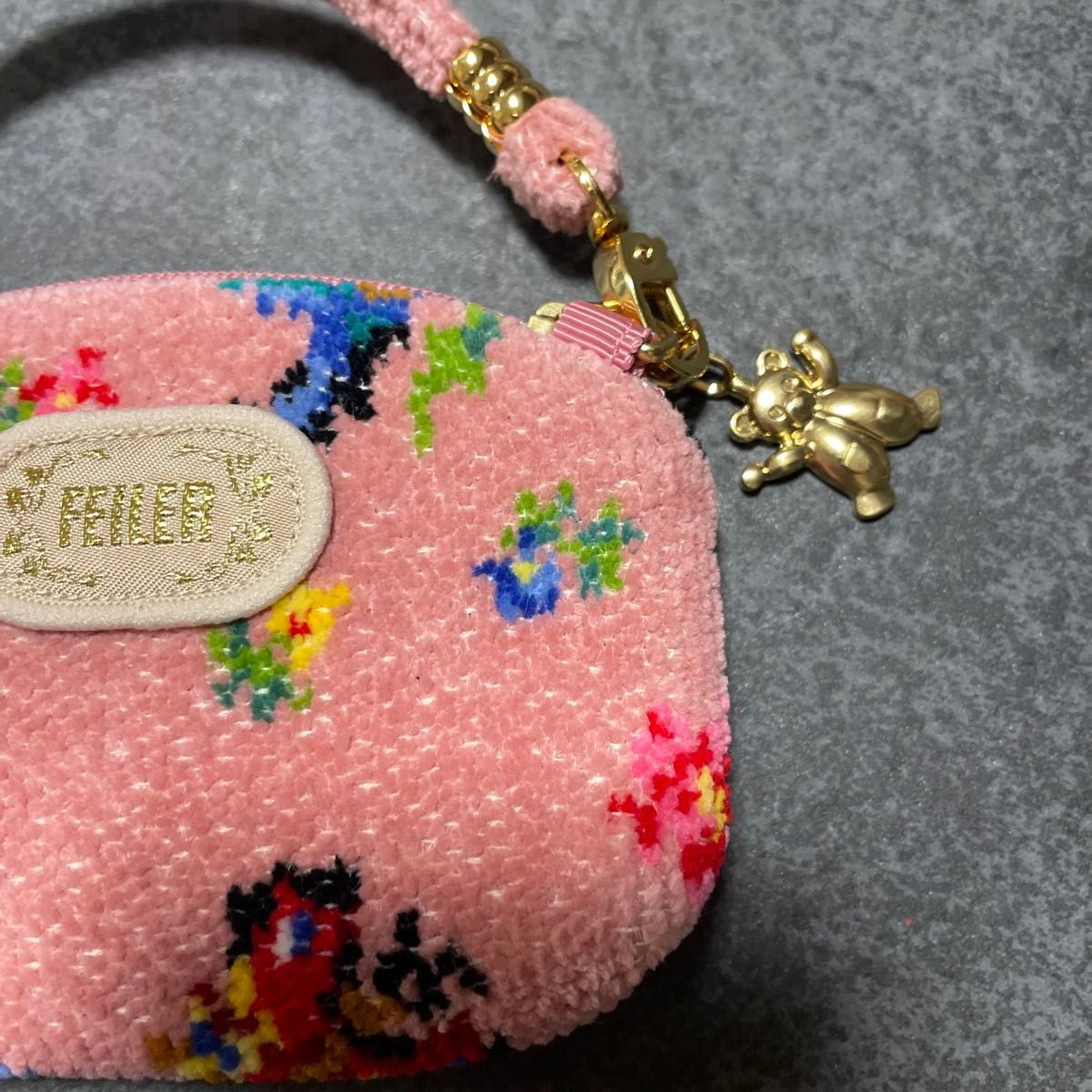 FEILER フェイラー サイドポーチ ピンク ハイジ|Yahoo!フリマ FEILER フェイラー サイドポーチ ピンク ハイジ|Yahoo!フリマ