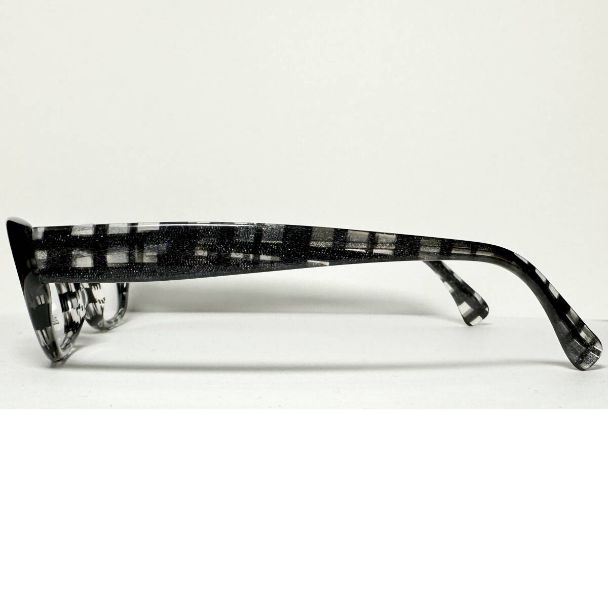 Alain Mikli 未使用ビンテージ 希少フランス製 Frame France Alain Mikli 未使用ビンテージ 希少フランス製 Frame France