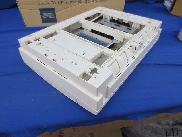 Ann様 ご購入専用ページ 住宅分電盤 3P2E50A(色あせ有) BQC3582K :: Yahoo!Auction
