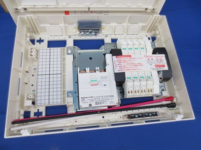 そぴ様☆専用ページ 住宅分電盤 3P2E50A(色あせ有) BQC3582K :: Yahoo!Auction