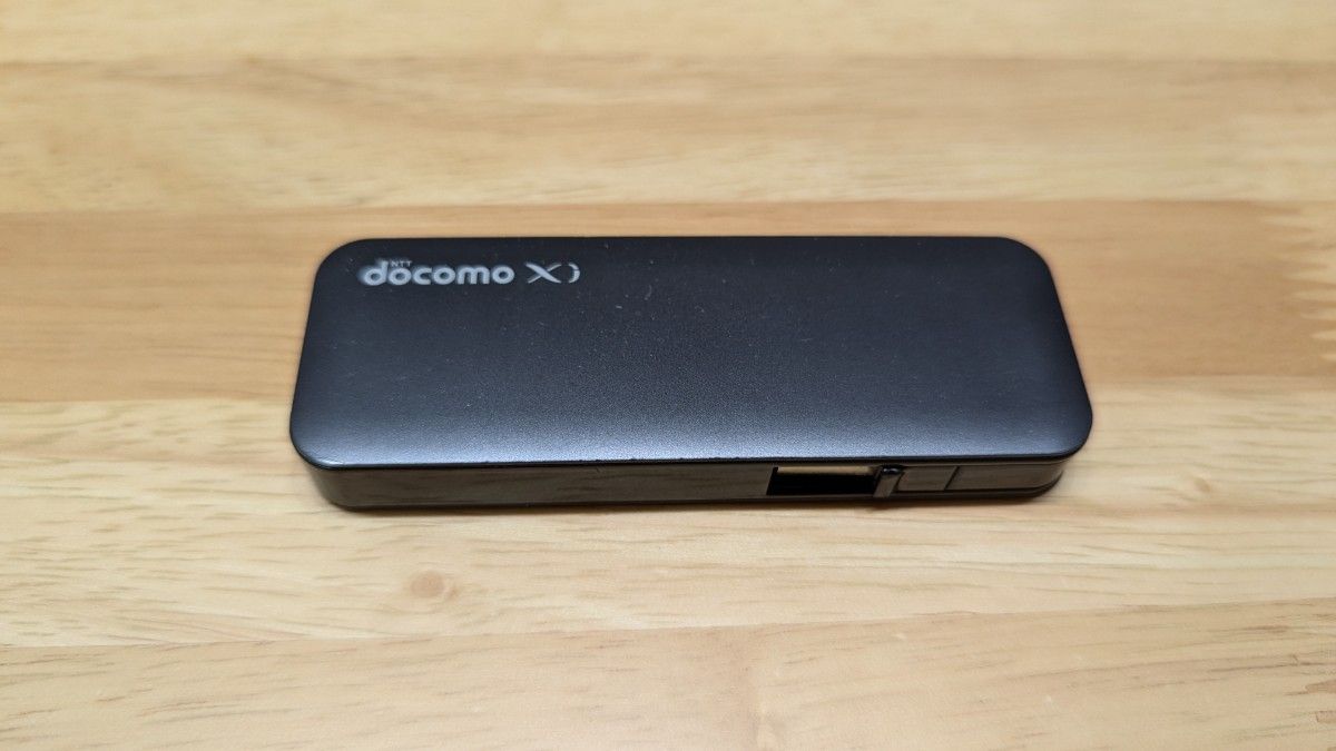 SIMロック解除済み】docomo L-03F //USBドングル 通信カード SIMロック解除済み】docomo L-03F //USBドングル 通信カード