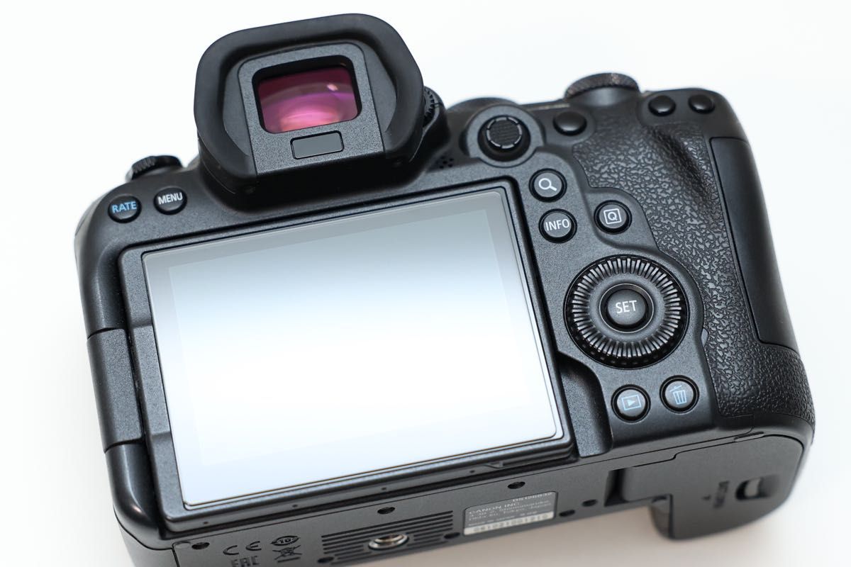 美品 Canon EOS R6 ボディ キヤノン ミラーレス一眼カメラ 美品 Canon EOS R6 ボディ キヤノン ミラーレス一眼カメラ