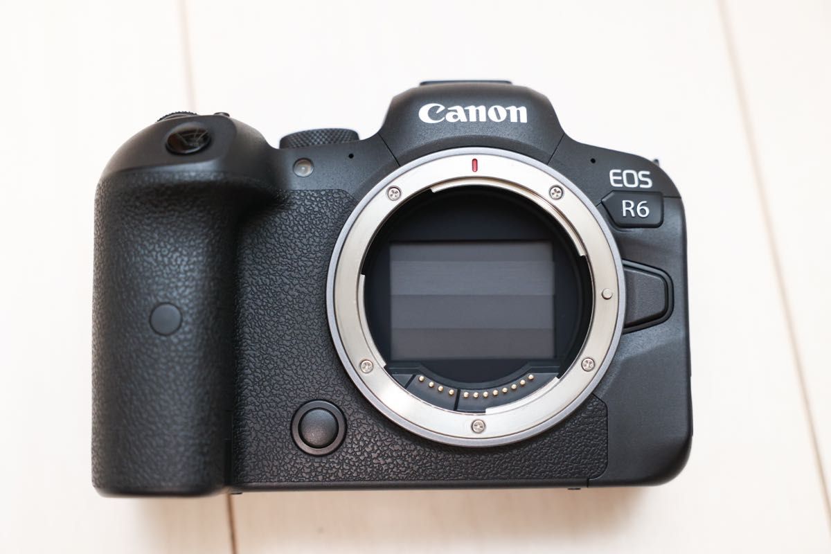 美品 Canon EOS R6 ボディ キヤノン ミラーレス一眼カメラ 美品 Canon EOS R6 ボディ キヤノン ミラーレス一眼カメラ