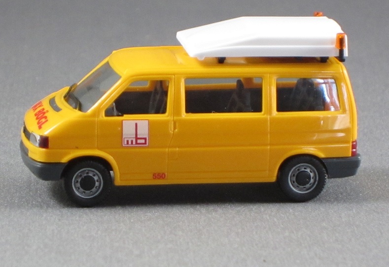 1/87 Herpa VW T4 Bus BF 3 MAX BOGLの画像1