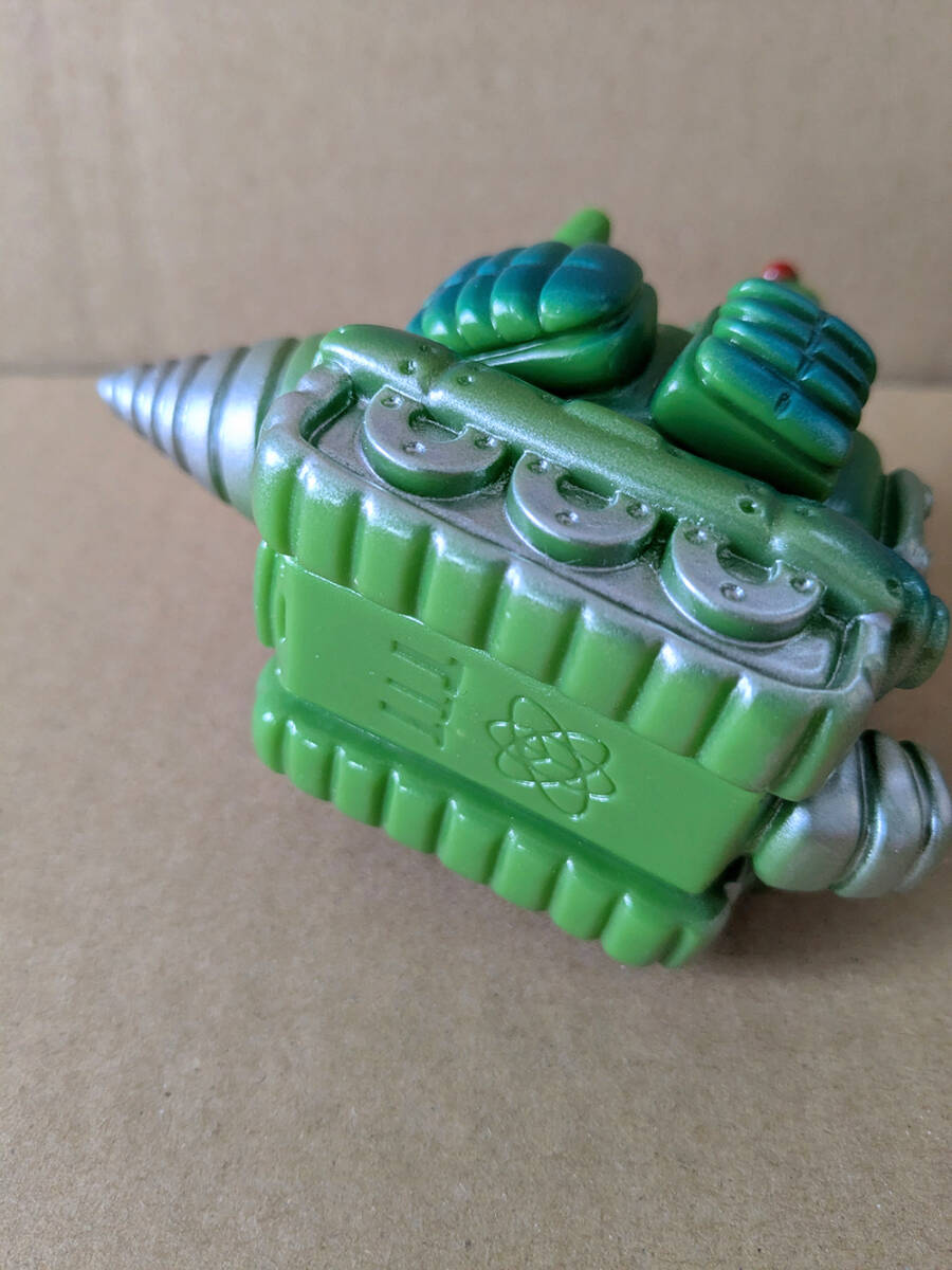 TRASH TALK TOYS Mecha Mole Tank (Godzilla Blue) TERRIBLE TRASH TALK TOYS Mecha Mole Tank (Godzilla Blue) TERRIBLE