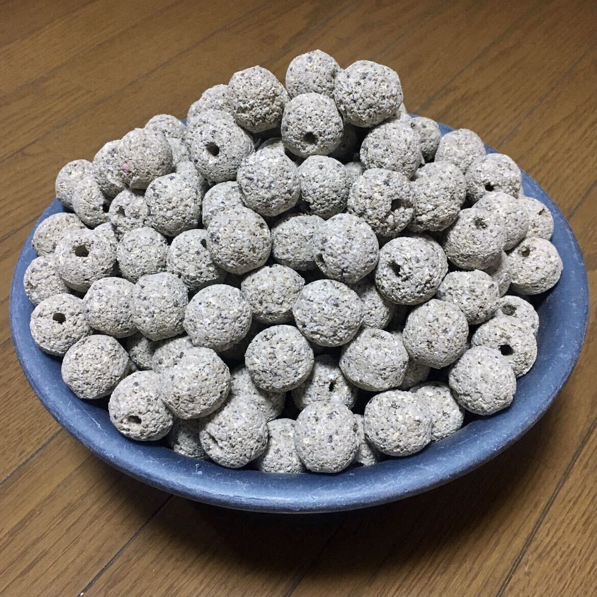 Yahoo!オークション - 台湾 高級ろ材 白玉 20kg 送料込み UT Yahoo!オークション - 台湾 高級ろ材 白玉 20kg 送料込み UT