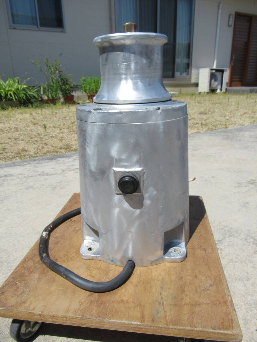 Yahoo!オークション - 動画有 岩崎 ヤングローラー 24V 巻揚機 Yahoo!オークション - 動画有 岩崎 ヤングローラー 24V 巻揚機