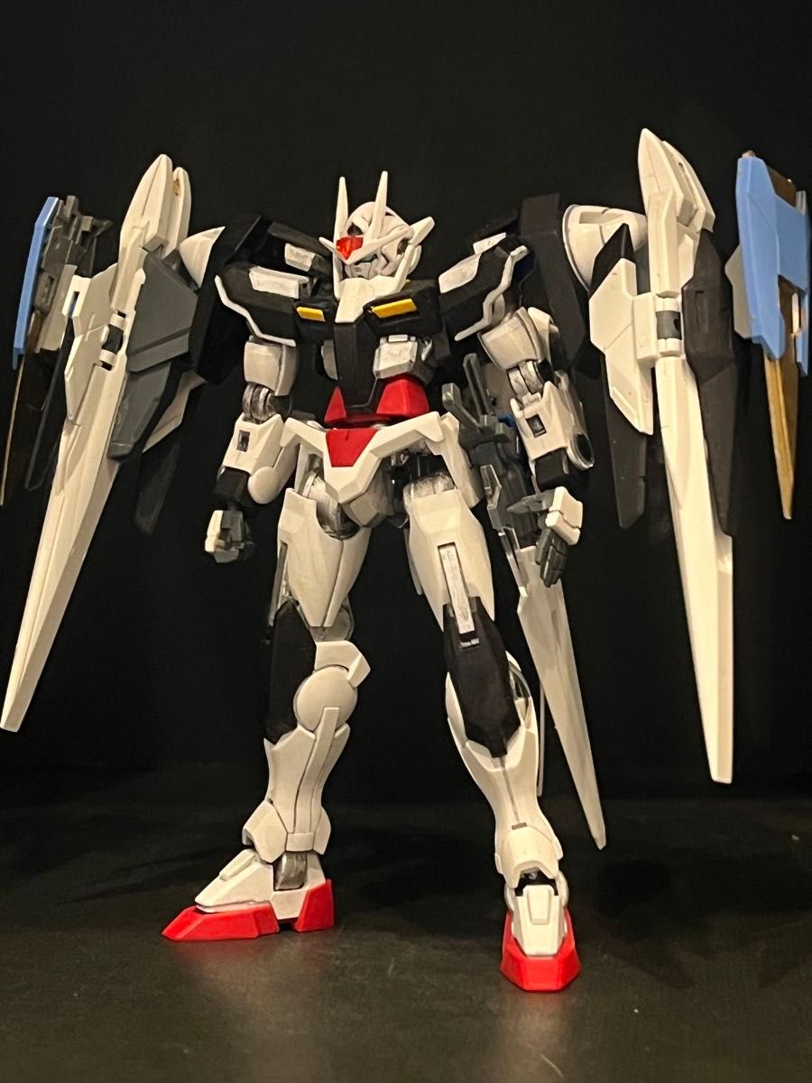 塗装済完成品 ガンプラ ジャンク GN-0000+GNR-010 ダブルオー 塗装済完成品 ガンプラ ジャンク GN-0000+GNR-010 ダブルオー