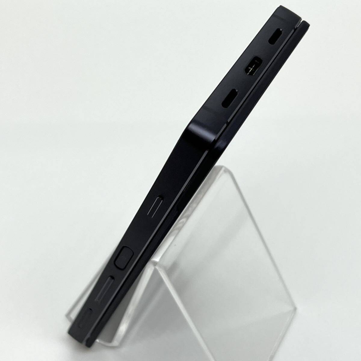 極美品 ZTE M Z-01K ブラック docomo SIMフリー 64GB 2画面 極美品 ZTE M Z-01K ブラック docomo SIMフリー 64GB 2画面