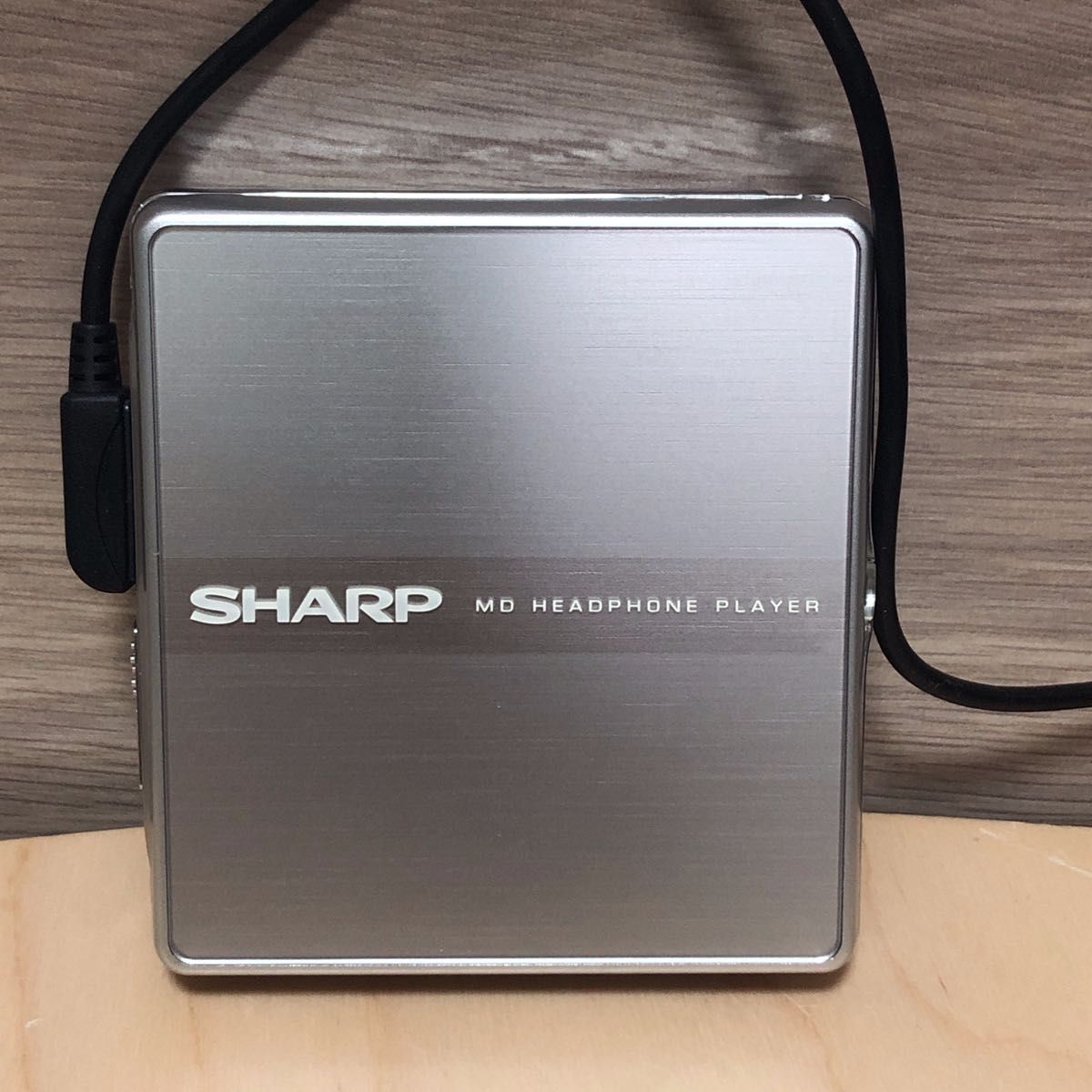 SHARP MD-ST600S ポータブルMDプレーヤー 新品バッテリー付き SHARP MD-ST600S ポータブルMDプレーヤー 新品バッテリー付き