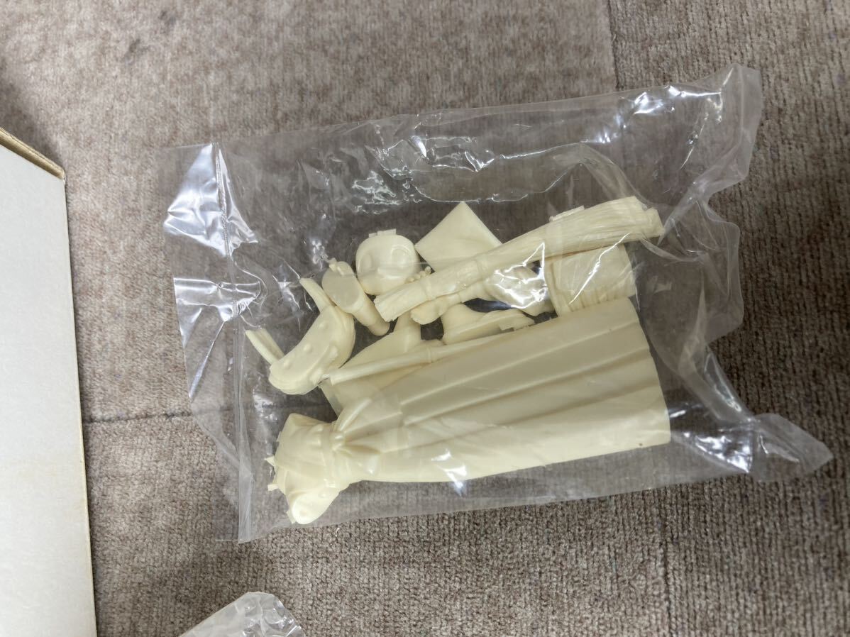 とらのあな アルマイト 1/10 神社の女の子 レジンキャストキット ガレージキット ガレキフィギュア ワンフェス絶版
