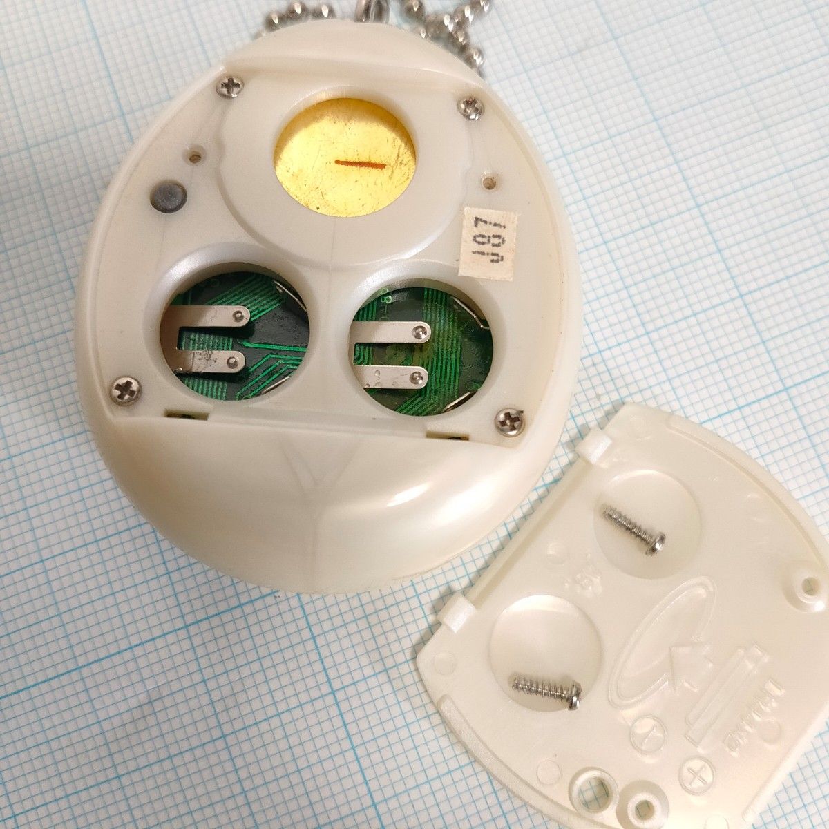 動作確認済み】 てんしっちのたまごっち パールホワイト ほわい 動作確認済み】 てんしっちのたまごっち パールホワイト ほわい