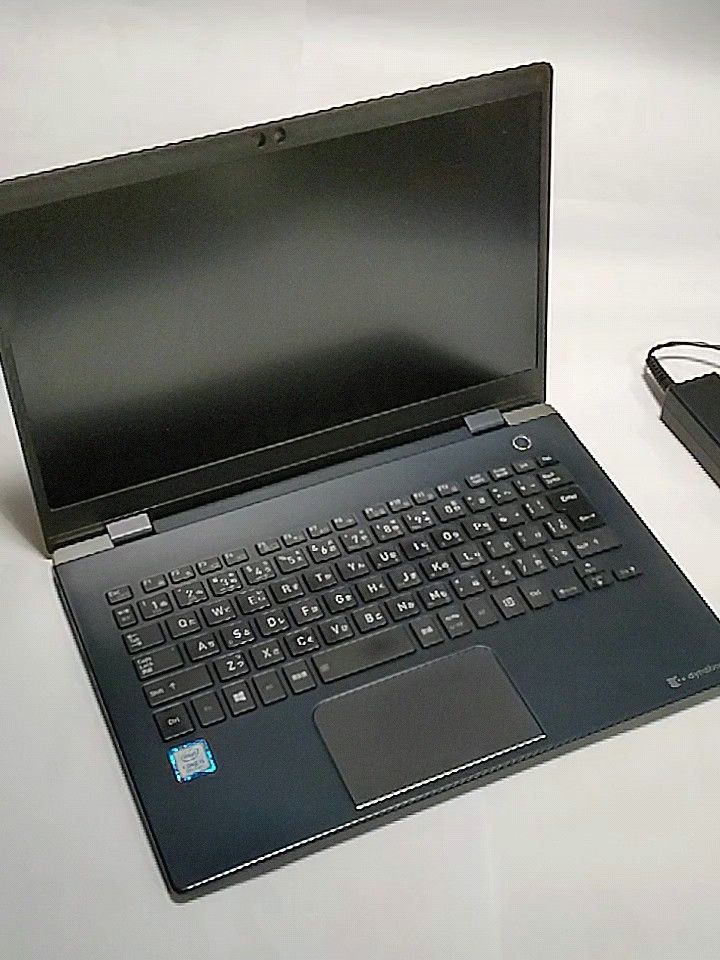 東芝ダイナブックg83/m メモリ8GB/SSD256GB/第8世代CPU/13 3HD 東芝ダイナブックg83/m メモリ8GB/SSD256GB/第8世代CPU/13 3HD