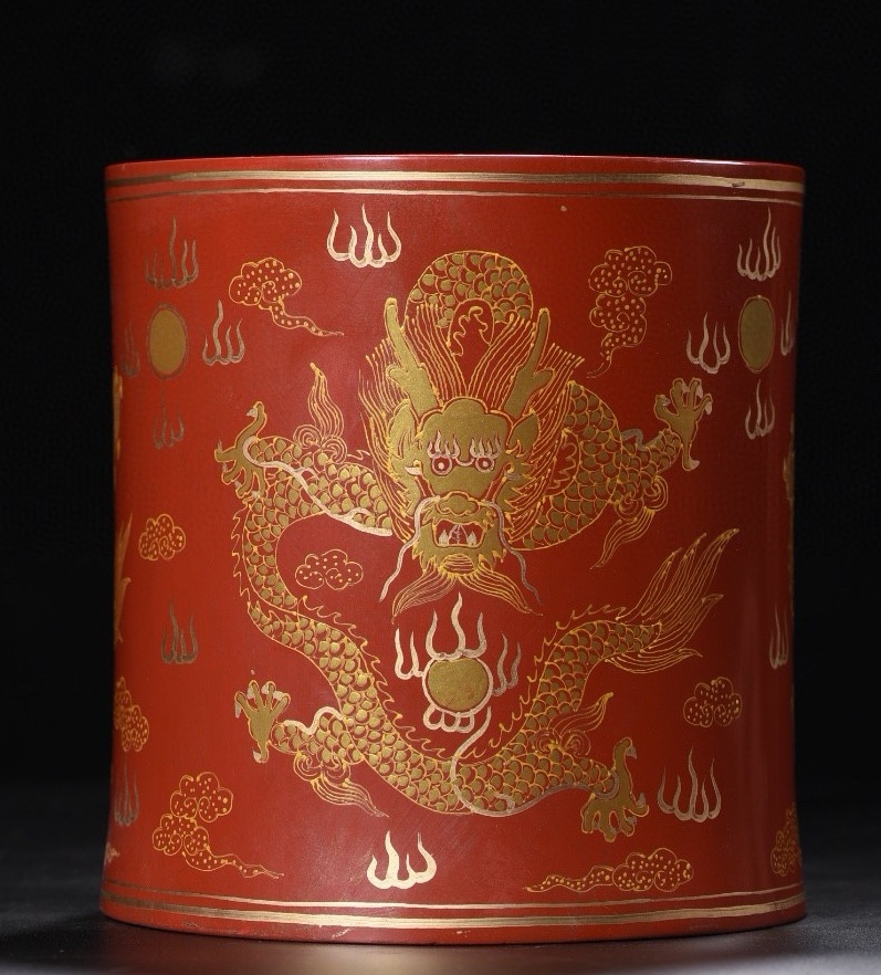 秘蔵 清 乾隆年製 竜紋筆立て 木胎蒔絵漆器 文房具 筆道具 秘蔵 清 乾隆年製 竜紋筆立て 木胎蒔絵漆器 文房具 筆道具