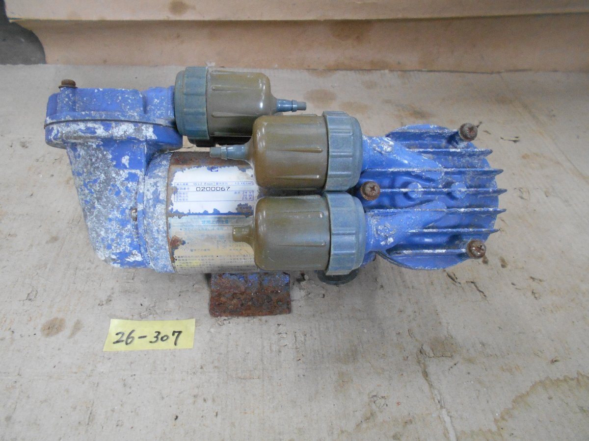 26-307 ㈱イワキ レイシー エアーポンプ AP-130R DC24v 漁師さん 26-307 ㈱イワキ レイシー エアーポンプ AP-130R DC24v 漁師さん