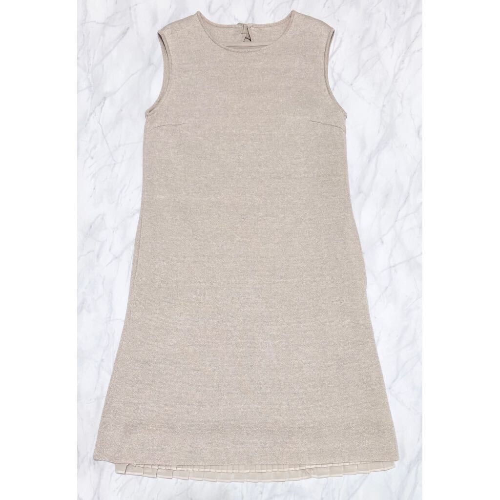 フォクシーFOXEY リネンニットワンピース ラメベージュ#38 フォクシーFOXEY リネンニットワンピース ラメベージュ#38