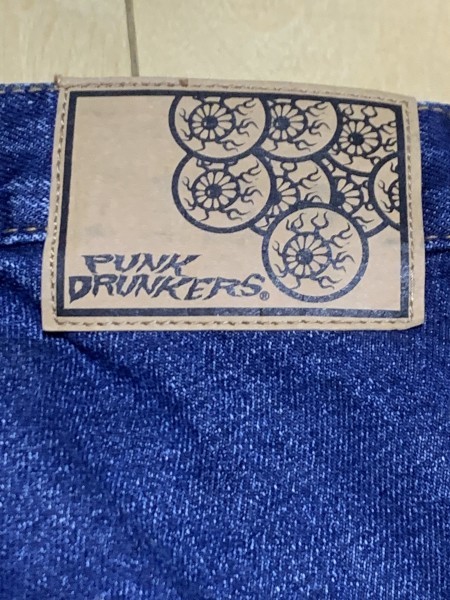 処分セール M 良品 PUNK DRUNKERS パンクドランカーズ 反区 刺繍 デニムパンツ_画像6