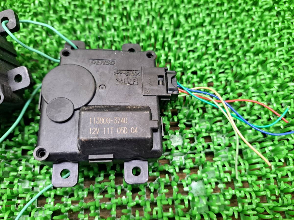 item_image_3