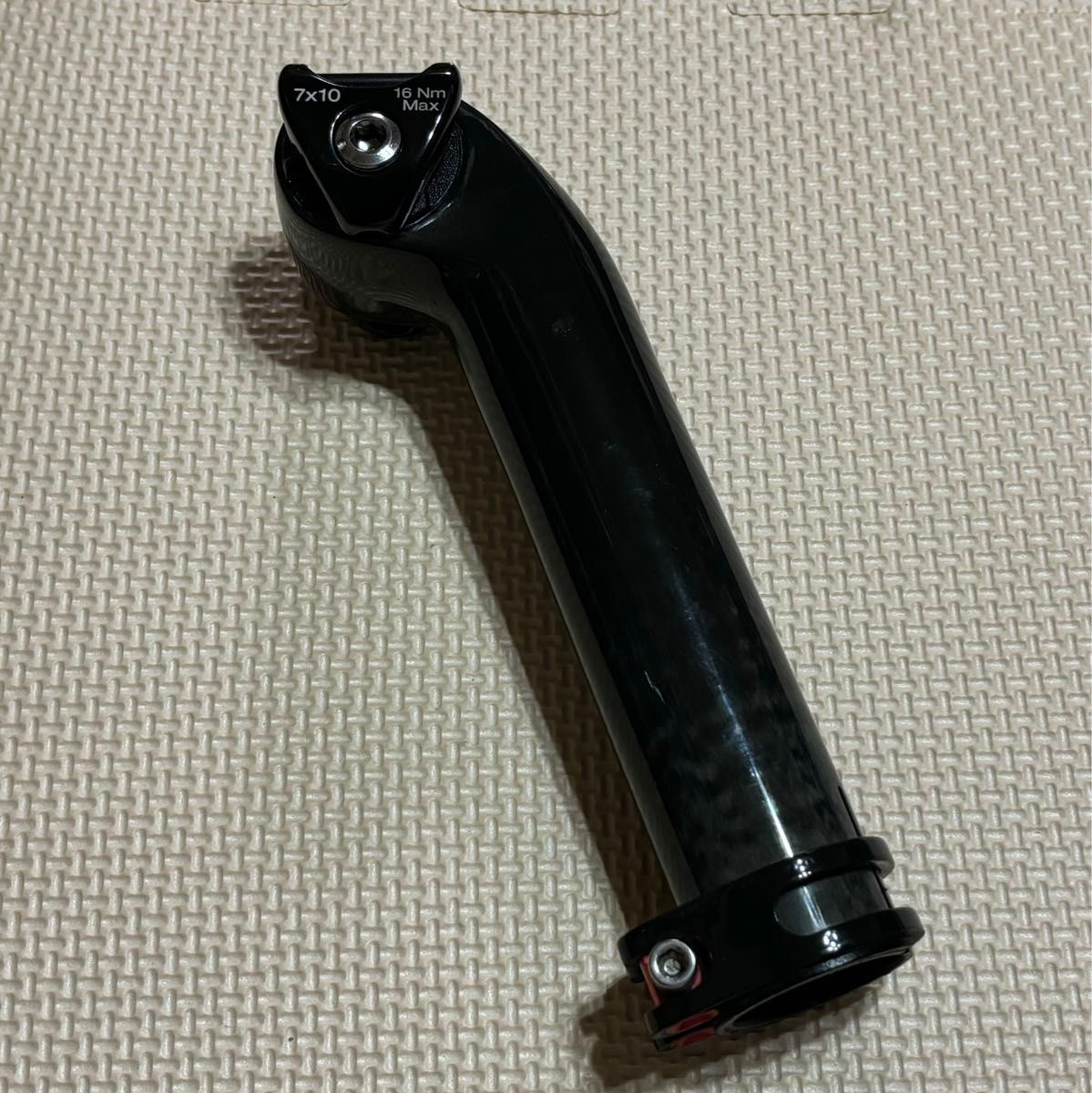 Round Ultra-light Carbon シートマスト キャップ 175mm x 20mm Round Ultra-light Carbon シートマスト キャップ 175mm x 20mm