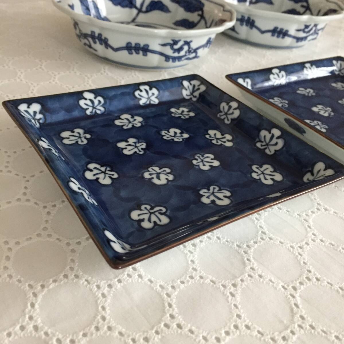 源右衛門 有田焼【古染風梅紋】【染付茄子絵】【赤絵牡丹見込 源右衛門 有田焼【古染風梅紋】【染付茄子絵】【赤絵牡丹見込