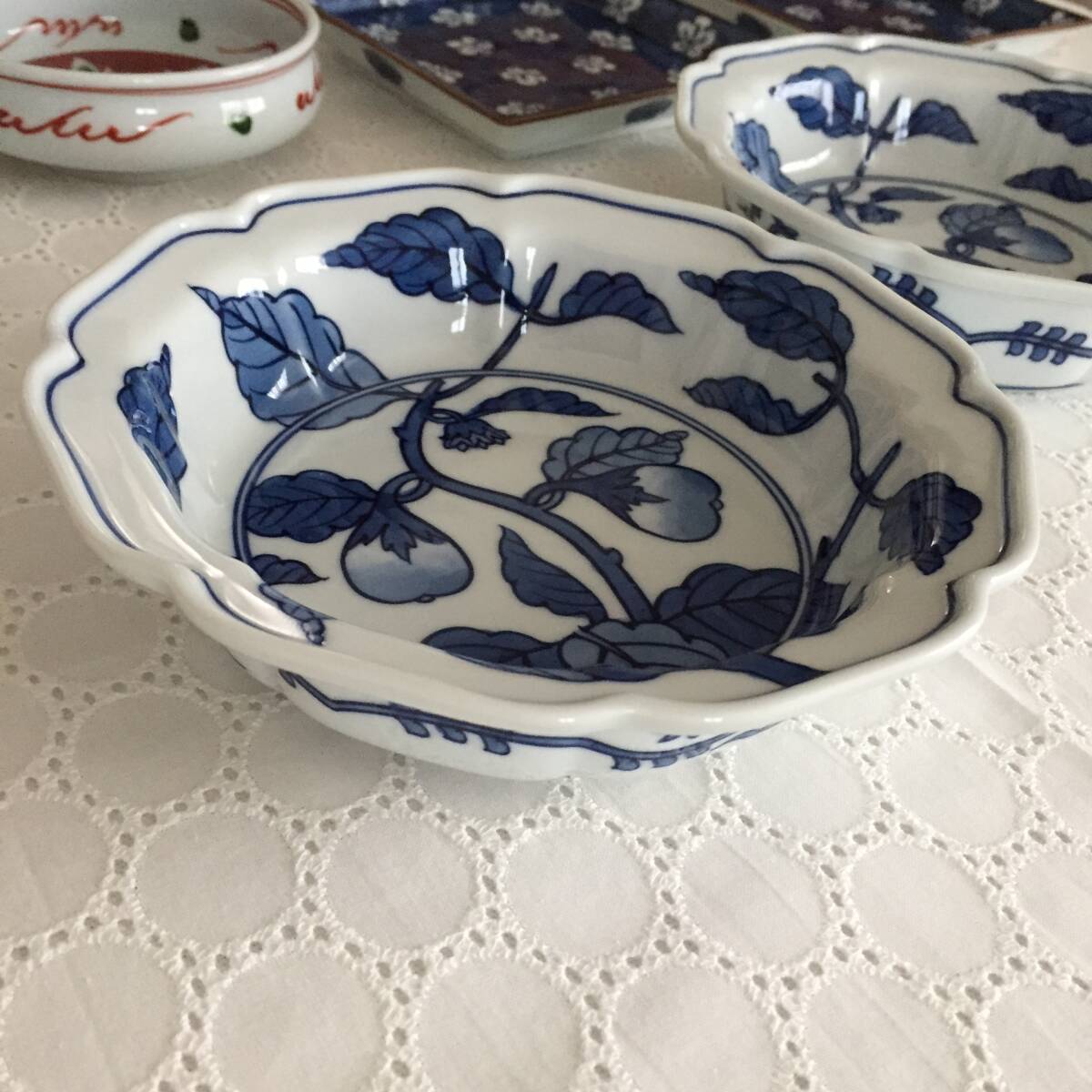 源右衛門 有田焼【古染風梅紋】【染付茄子絵】【赤絵牡丹見込 源右衛門 有田焼【古染風梅紋】【染付茄子絵】【赤絵牡丹見込