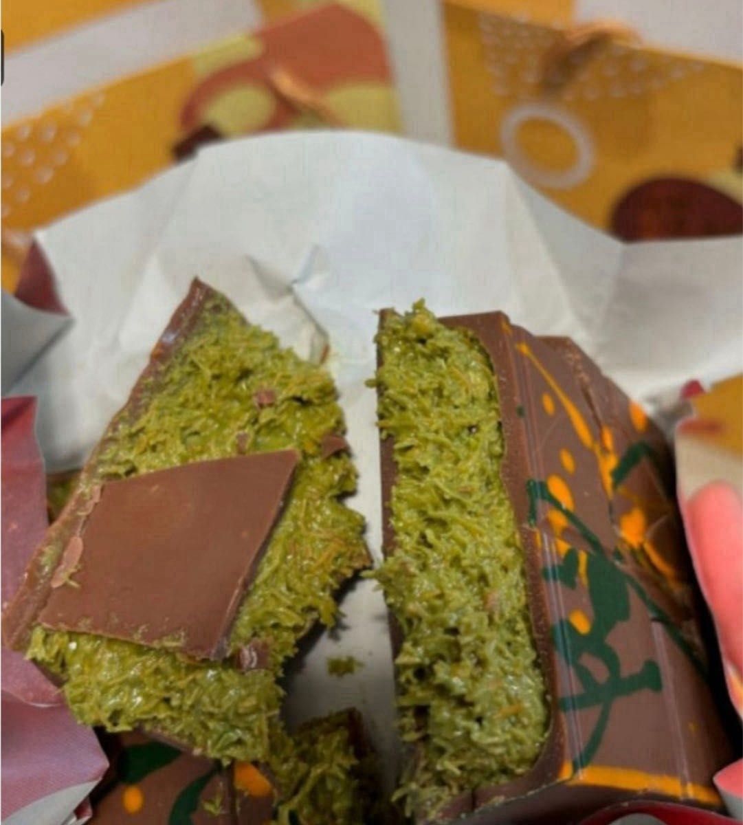 ドバイ限定のFix dessert chocolateピスタチオチョコレートです ドバイ限定のFix dessert chocolateピスタチオチョコレートです