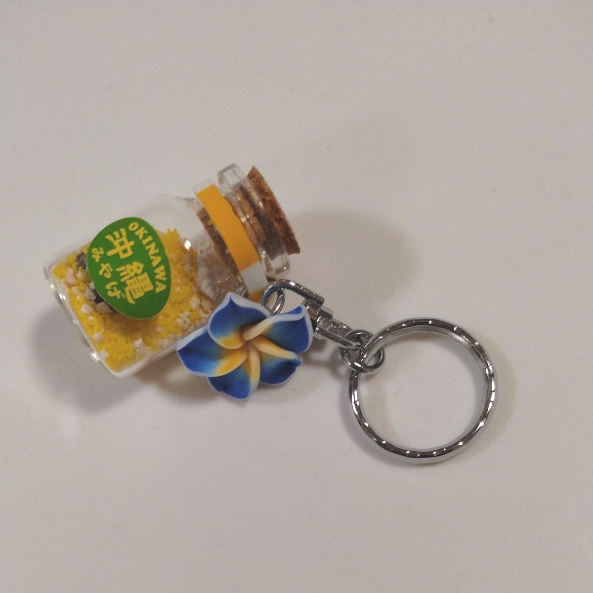 サンリオ ハローキティ ご当地 キティちゃん ミニタオル沖縄限定 サンリオ ハローキティ ご当地 キティちゃん ミニタオル沖縄限定