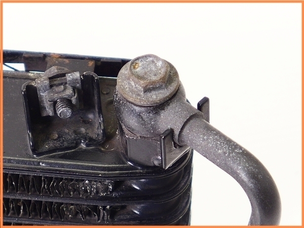 * [M2] хорошая вещь!ZZR1100-D оригинальный маслоохладитель! core защита есть! действующяя машина брать вне!