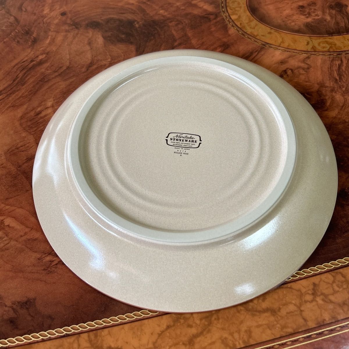 ノリタケ STONEWARE ボルダーリッジ 大皿 30cm プレート 盛り皿 ノリタケ STONEWARE ボルダーリッジ 大皿 30cm プレート 盛り皿