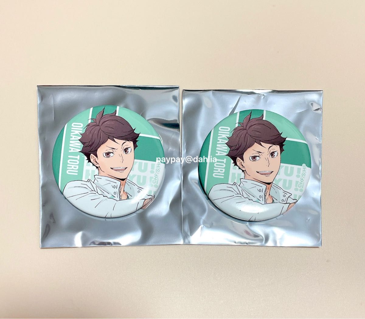 及川徹 10周年記念展 描き下ろし 缶バッジ 2個 全感覚EXHIBITION 及川徹 10周年記念展 描き下ろし 缶バッジ 2個 全感覚EXHIBITION