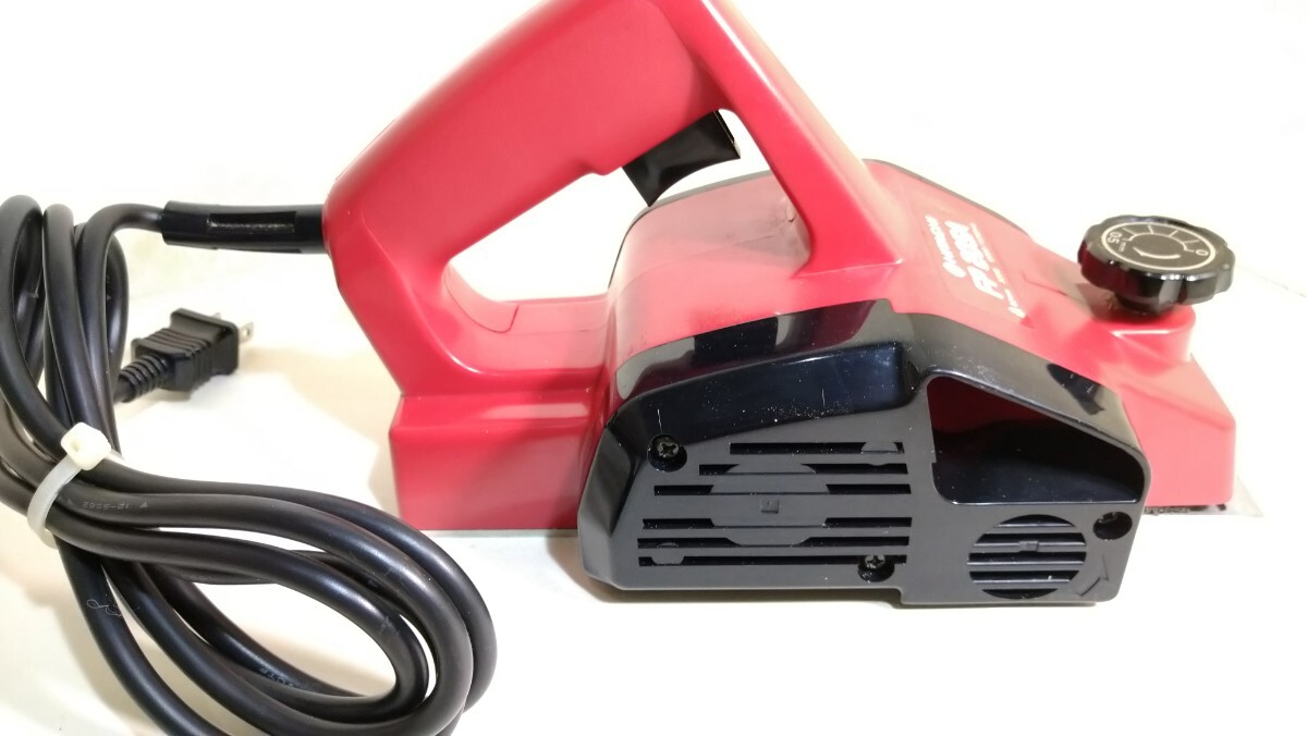 動作確認済 日立工機 電動カンナ FP20SA 幅82㎜ 深さ0 5㎜ 二段 動作確認済 日立工機 電動カンナ FP20SA 幅82㎜ 深さ0 5㎜ 二段