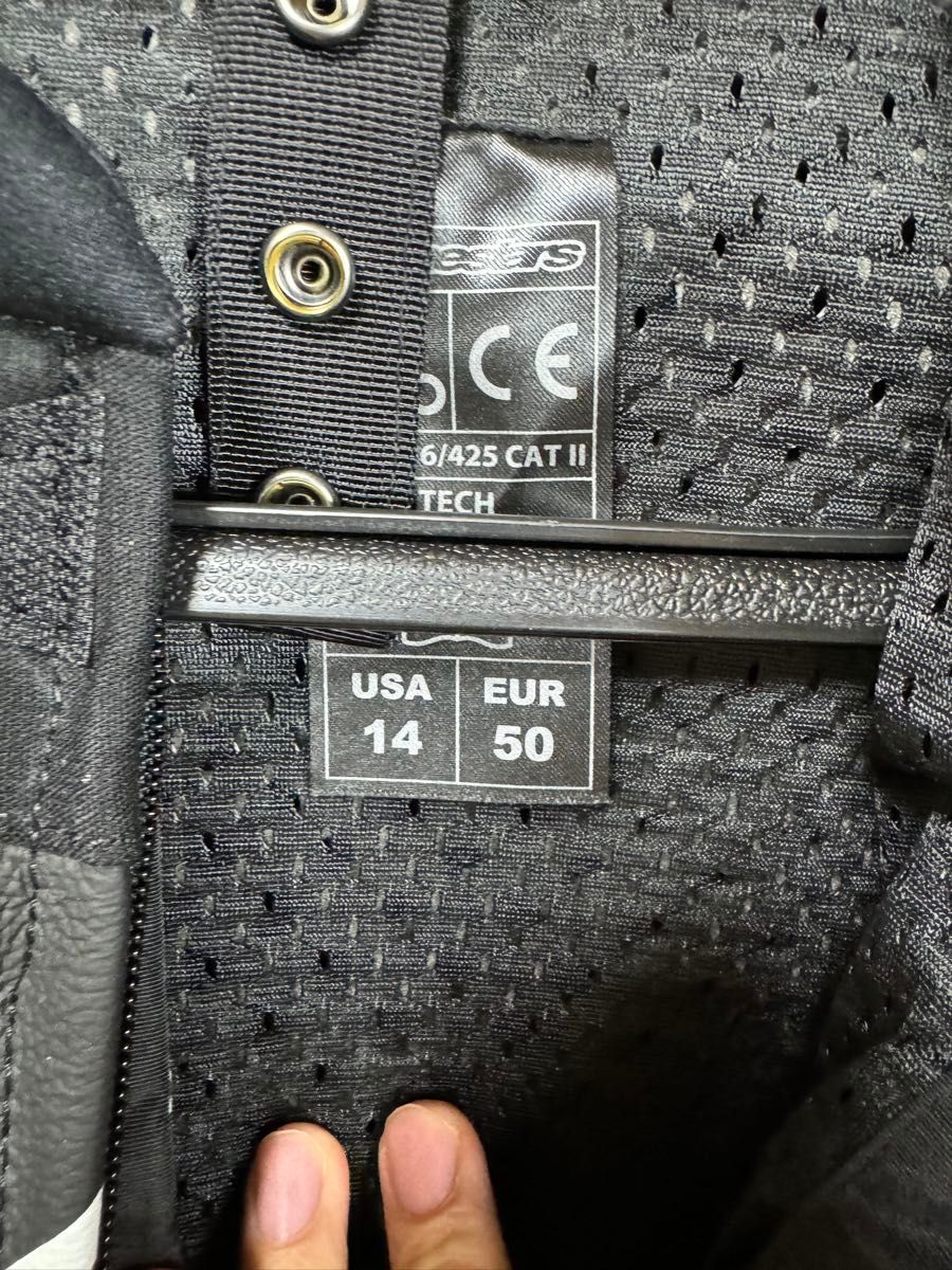 新品未使用Alpinestars Missile V2 2PC Size 50 アルパイン 新品未使用Alpinestars Missile V2 2PC Size 50 アルパイン