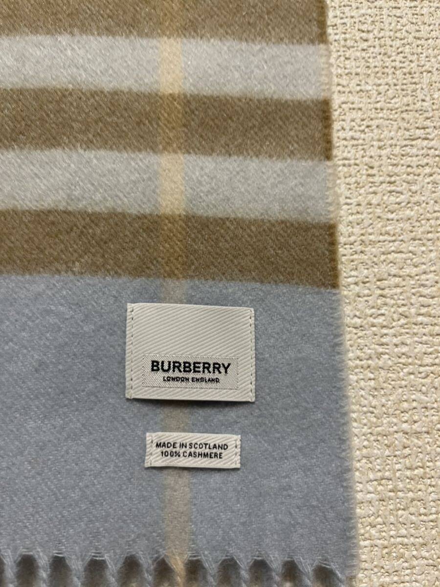 BURBERRY バーバリー マフラー カシミア100% タグ付き未使用品 BURBERRY バーバリー マフラー カシミア100% タグ付き未使用品