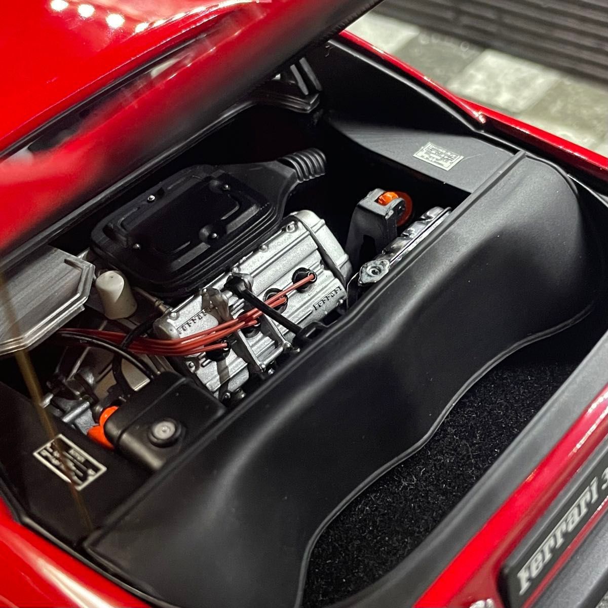 カスタム品 1/18 京商 フェラーリ 328 GTB ベルリネッタ 1985 カスタム品 1/18 京商 フェラーリ 328 GTB ベルリネッタ 1985